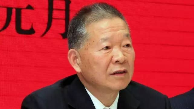 繆雙大的1982：永不服輸，騎在虎背上創(chuàng)業(yè)