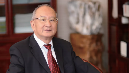 周建松的1981：主導標準制訂，為明天而工作