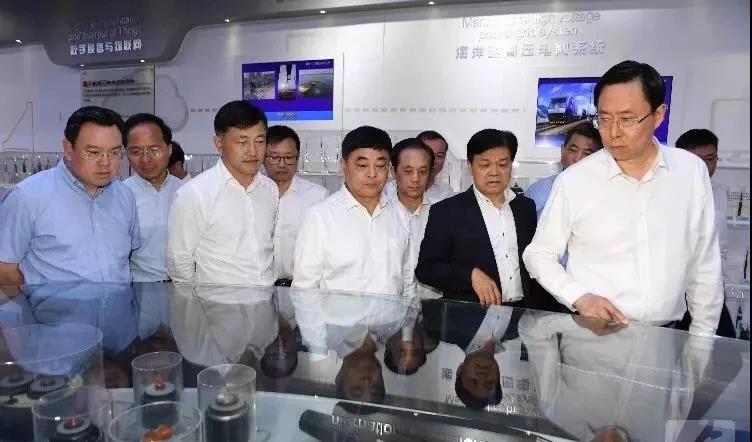 藍(lán)紹敏調(diào)研亨通