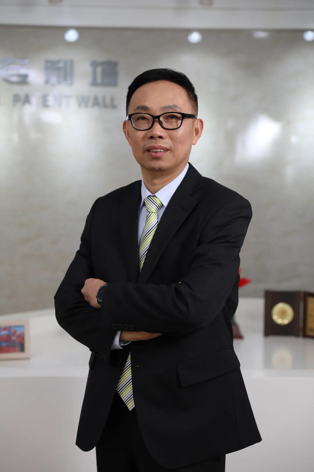 潘衛(wèi)國(guó)