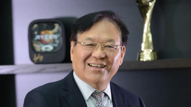 石明達(dá)：矢志初“芯”，產(chǎn)業(yè)報(bào)國(guó)