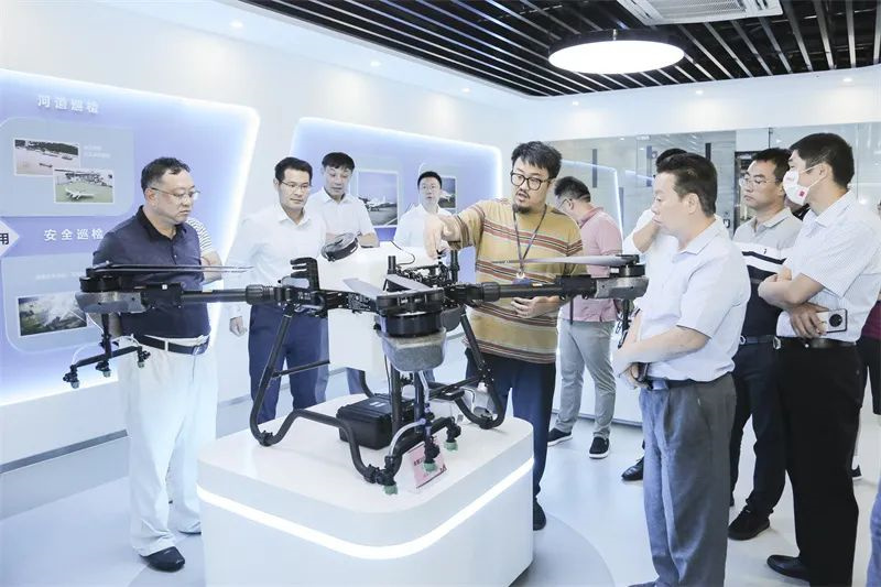 拓攻機(jī)器人